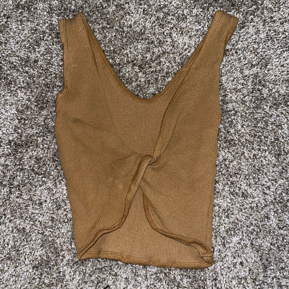 Tan front tie knot tank